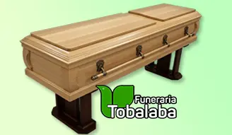 Ataúd del plan Servicio Intermedio – Funeraria Tobalaba, Santiago